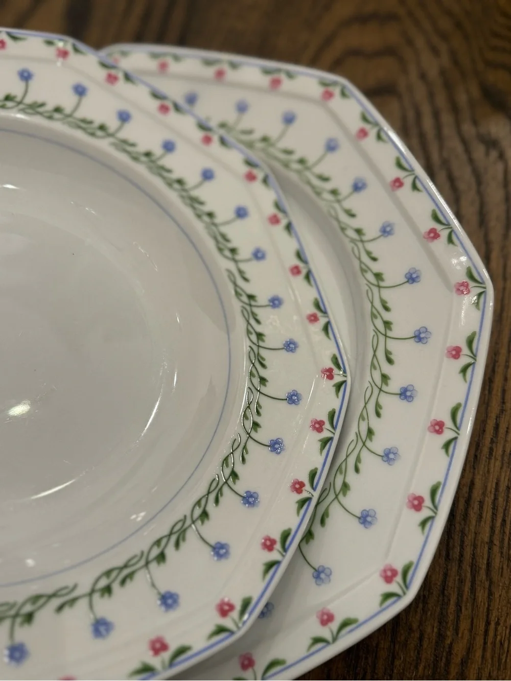 MIKASA / Christopher Stuart BALI HAI Dinner Plates / Bowl Set of 2